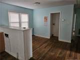 609 Steele Street - Photo 4
