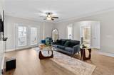 288 Gallery Drive - Photo 3