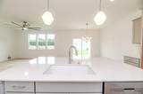 212 Speyburn Street - Photo 10