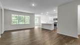 1102 Shoreline Drive - Photo 3
