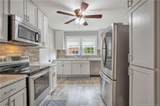 220 Bethune Street - Photo 12