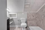 220 Bethune Street - Photo 23