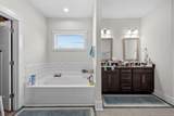 1442 Creekwood Road - Photo 20