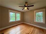1112 Riverside Circle - Photo 10