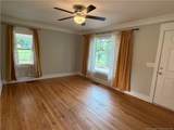 1112 Riverside Circle - Photo 2