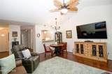 320 Hiscott Lane - Photo 6