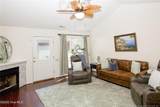 320 Hiscott Lane - Photo 7