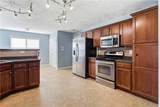 675 Hogart Street - Photo 16