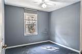 806 Currie Street - Photo 29