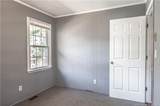 806 Currie Street - Photo 32