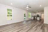 395 Oak Park Boulevard - Photo 15