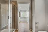 529 Metro Station - Photo 19