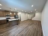 202 Solaire Alley - Photo 3