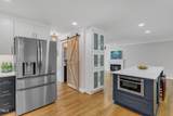 1005 Thorncroft Lane - Photo 15