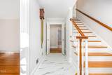 5513 Parkwood Drive - Photo 6
