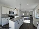 218 Oakdale Avenue - Photo 4