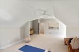 7824 Ailesbury Road - Photo 38