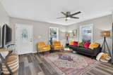 1944 Fairfield Drive - Photo 6