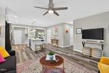 1944 Fairfield Drive - Photo 9