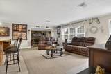 617 Greenway Drive - Photo 8