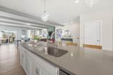 156 White Street - Photo 6