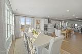 156 White Street - Photo 7