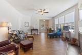 402 Mockingbird Lane - Photo 9