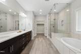 912 Village View Lane - Photo 39