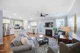 636 Hiddenbrook Drive - Photo 2