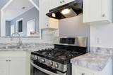 7028 Barlows Knoll Street - Photo 9