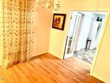 905 Sanderson Drive - Photo 14