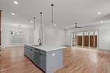 1005 Addison Place - Photo 15