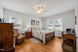 221 Winston Street - Photo 17