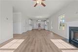 290 Elijah Way - Photo 16