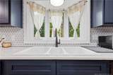 908 Middle Road - Photo 14