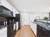 212 Fair Oaks Drive - Photo 4