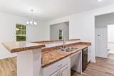 633 Sanders Street - Photo 15