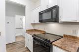 633 Sanders Street - Photo 17