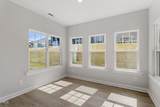 319 Maple Walk - Photo 15