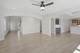 319 Maple Walk - Photo 8