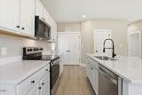 131 Dauphine Street - Photo 8