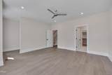 1014 Manor Way - Photo 31