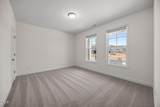 718 Winton Way - Photo 21