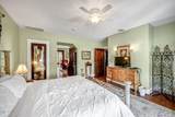 309 Divine Street - Photo 35