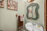 309 Divine Street - Photo 38