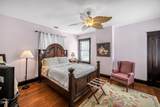 309 Divine Street - Photo 54