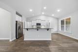 40 Exeter Way - Photo 8