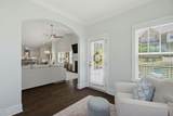 1813 Knights Crest Way - Photo 18