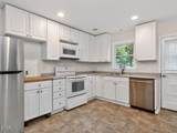 411 Yorktown Drive - Photo 3