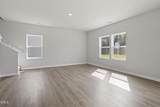 122 Harriette Court - Photo 9